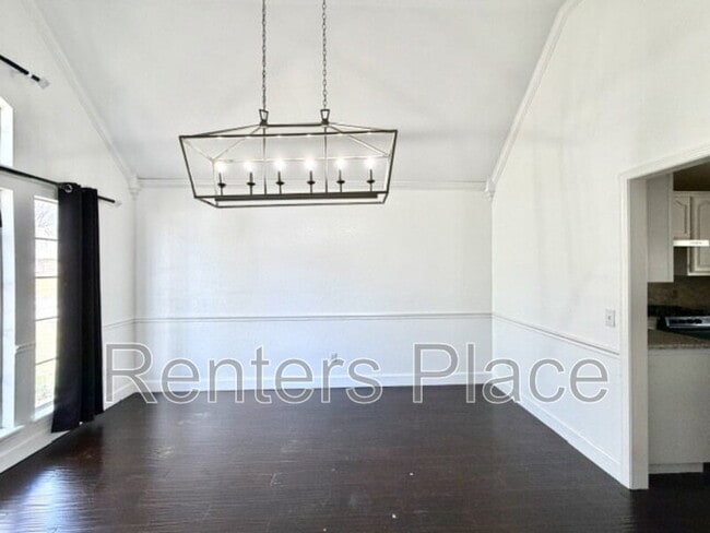 Photo - 3827 W Canton St