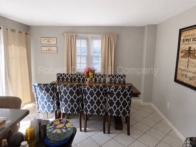 Photo - 23 Regency Ct