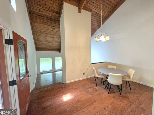 2569 Terrace Trail