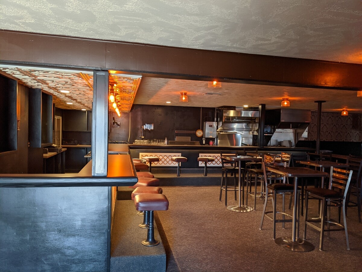 Photo - 430 W Main St