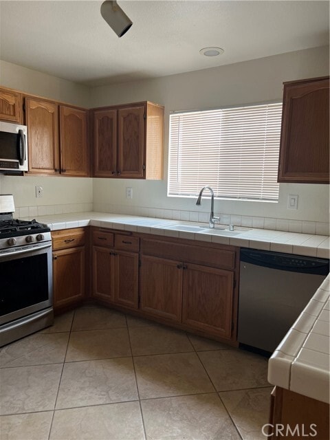 15375 Fremont Dr