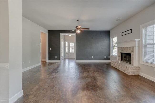 Photo - 428 Meadow Vista Ln