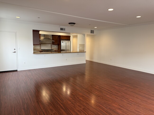 Photo - 11848 Kiowa Ave Condo Unit PH7