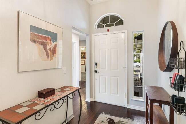 Photo - 802 Lantana Dr