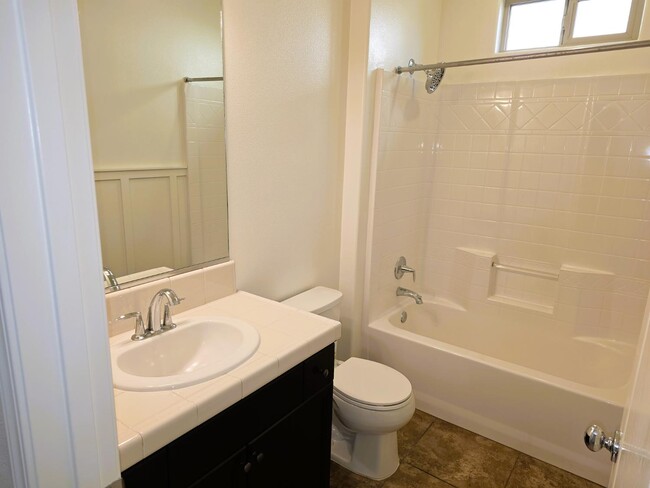 Photo - 3479 Sussex Ave