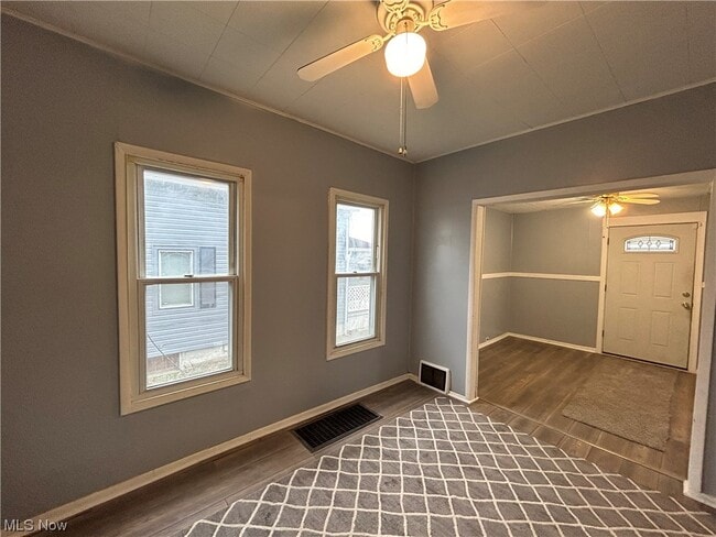 Photo - 7610 Jeffries Ave
