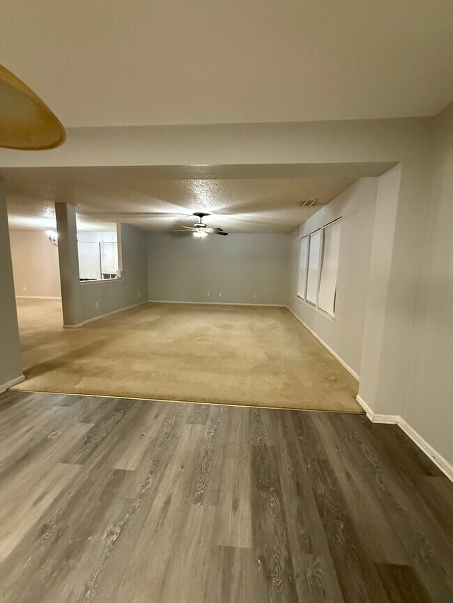 Photo - 14302 Holly Berry Cir