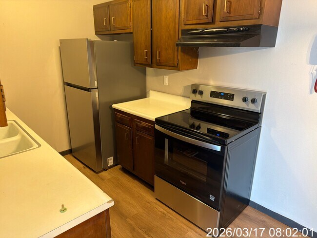 Photo - N115W17103 Armada Dr