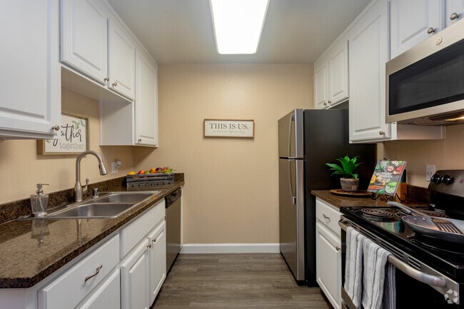2HAB, 1BA Cocina