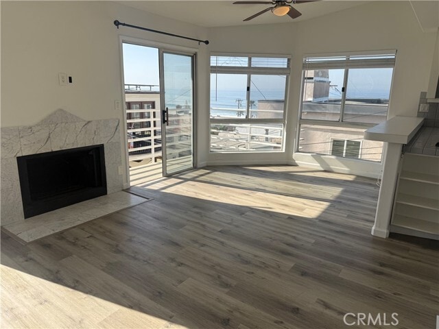 Photo - 205 Shell St