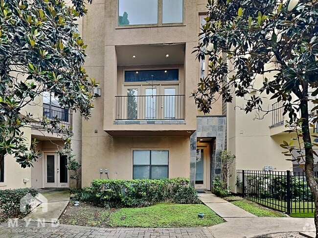 Building Photo - 6909 Staffordshire Blvd Rental