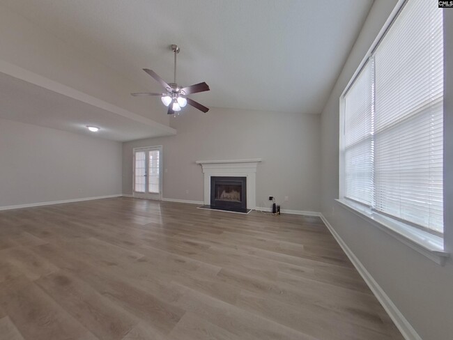 Photo - 105 Old Stone Rd