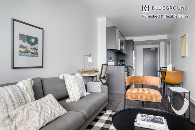 Photo - 10 New St Unidad FL10-ID1058