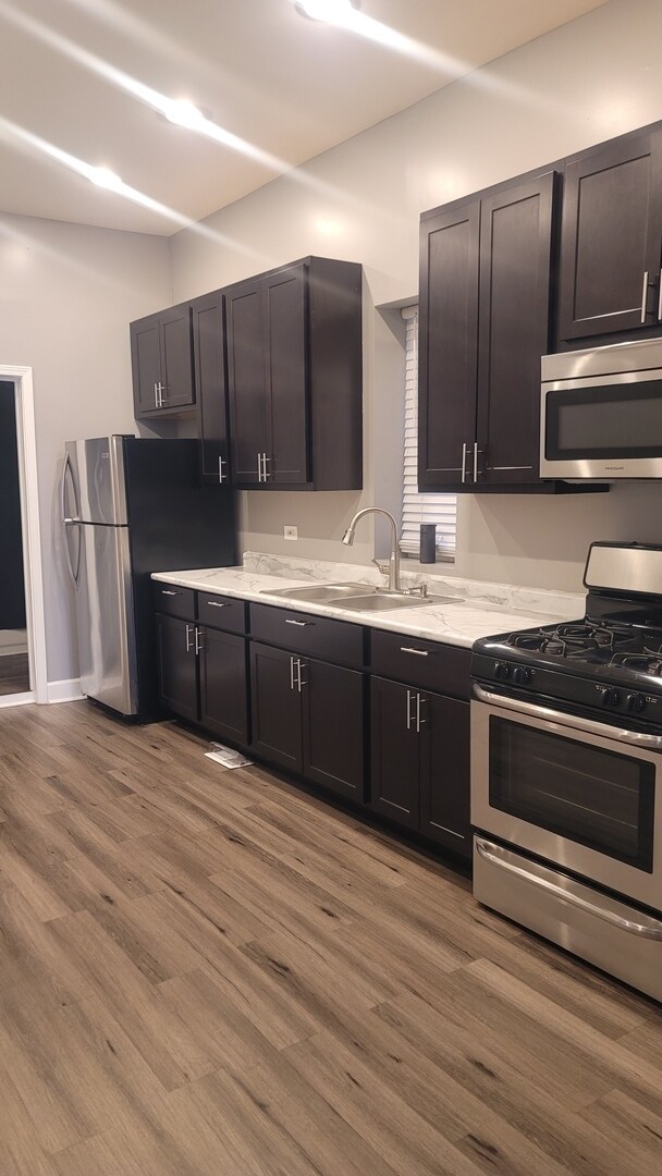 Photo - 1845 N Mozart St