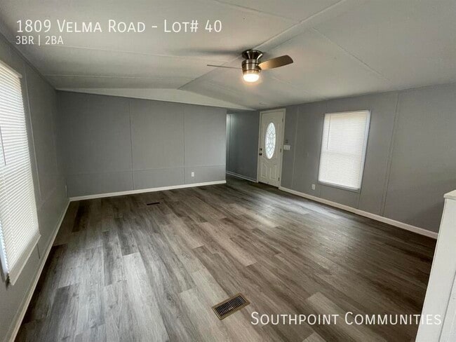 Photo - 1809 Velma Rd