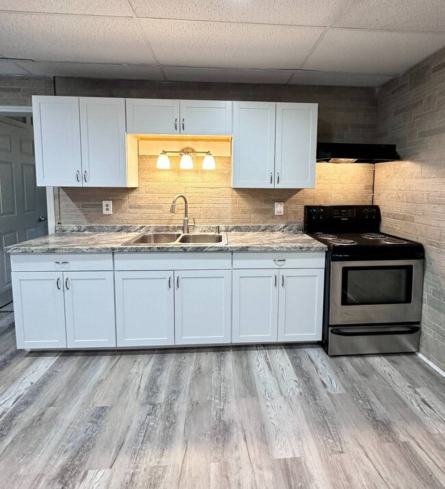 Photo - 1800 7th Ave