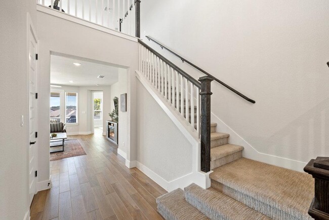 Photo - 1005 Sage Thrasher Cir