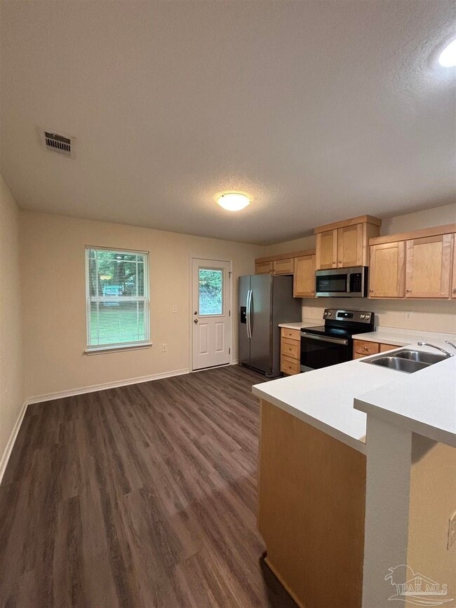 Photo - 6550 Maddox Rd