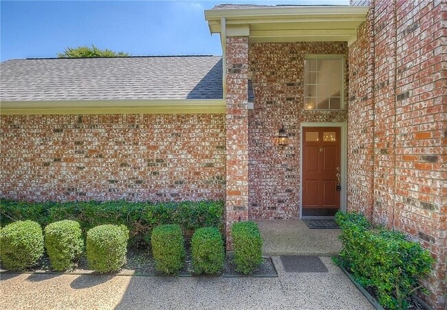 Photo - 3005 Warm Springs Ln