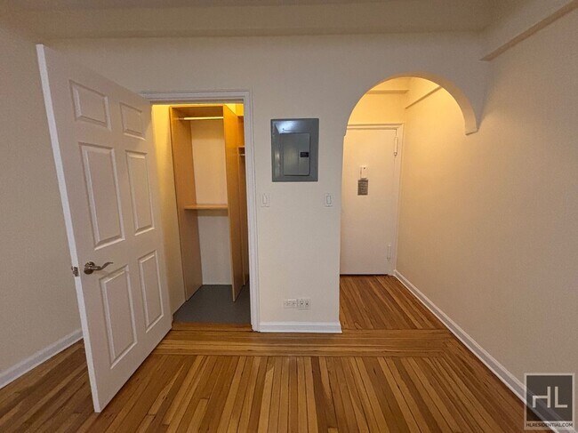 Photo - AMSTERDAM AVENUE Unidad 3E