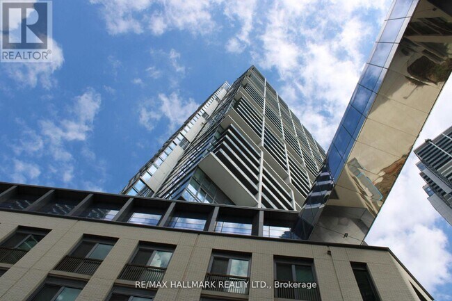 Photo - 1000 Portage Pkwy Unit 5008