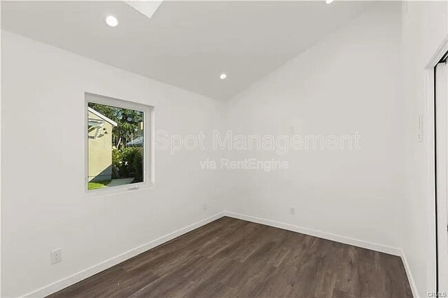 Photo - 554 N Cambridge St