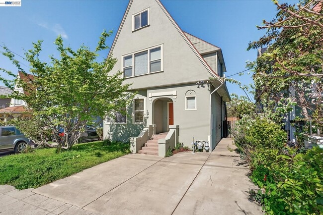 Photo - 1835 Prince St