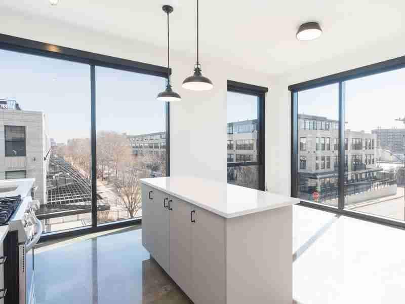 Photo - 1469 S Blue Island Ave