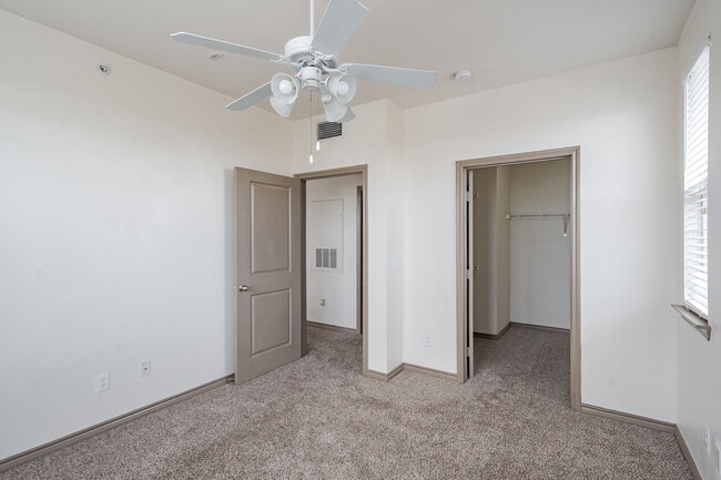 Tradewinds Apartments