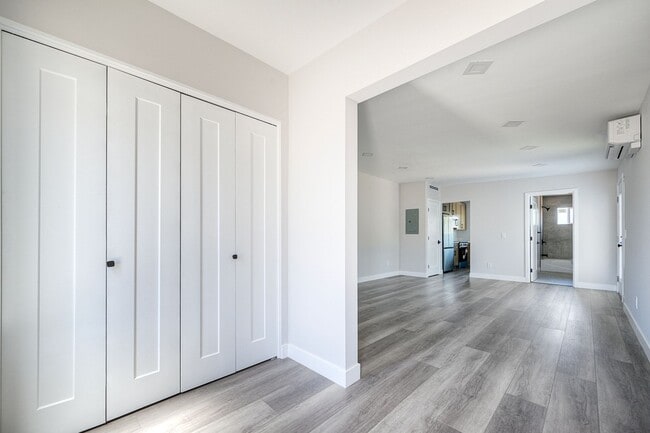 Photo - 199 Twin Oaks Cir