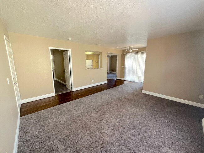 Photo - 2 bed 2 bath 2nd floor condo unit in gated community w/pool and amenities