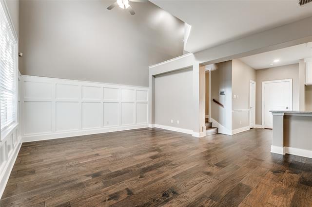 Photo - 5404 Locust Dr