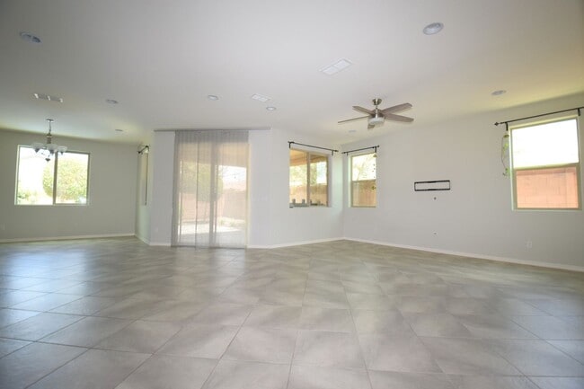 Photo - Beautiful single level 4 bedroom 2.5 bath Gilbert home.