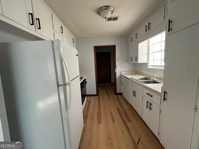 Photo - 3123 Shoal Creek Ct