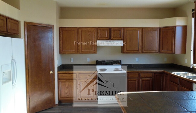 Photo - 7067 Hillock Dr