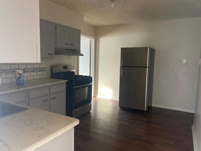 Photo - 115 Aracely Lane