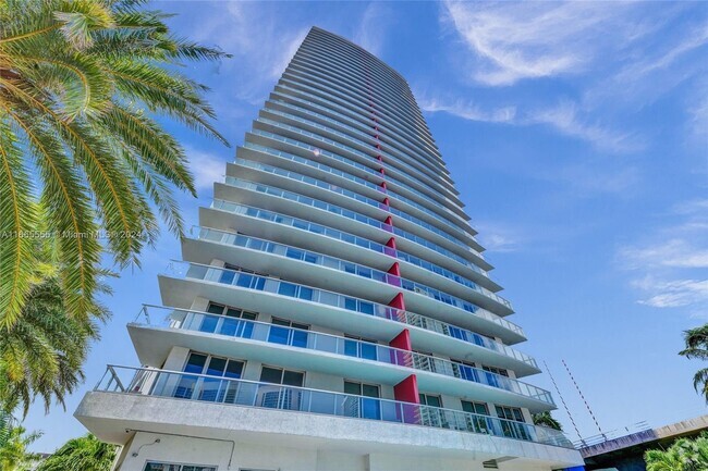 Building Photo - 2600 E Hallandale Beach Blvd Unit # T1201 Rental