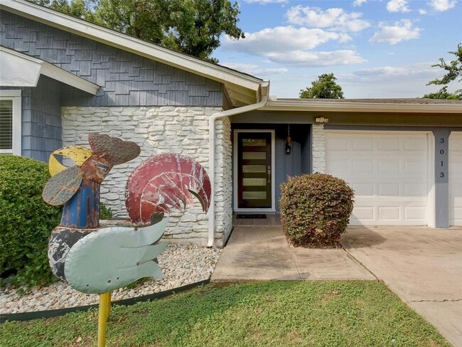 Photo - 3013 Rogge Ln