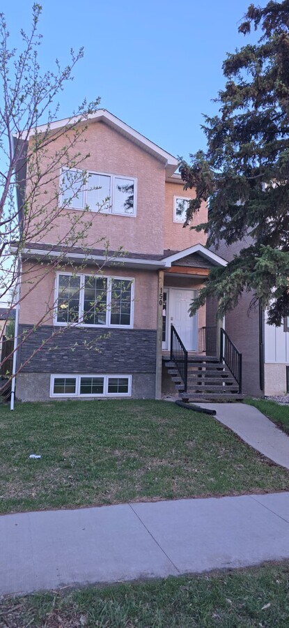 Photo - 150 Imperial Ave
