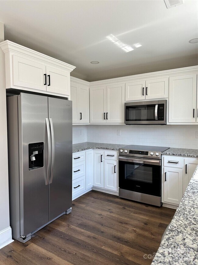 Photo - 5507 Bucks Garage Rd