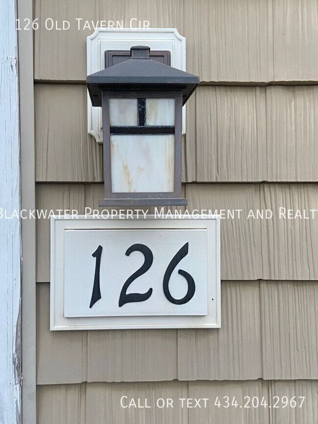 Photo - 126 Old Tavern Cir
