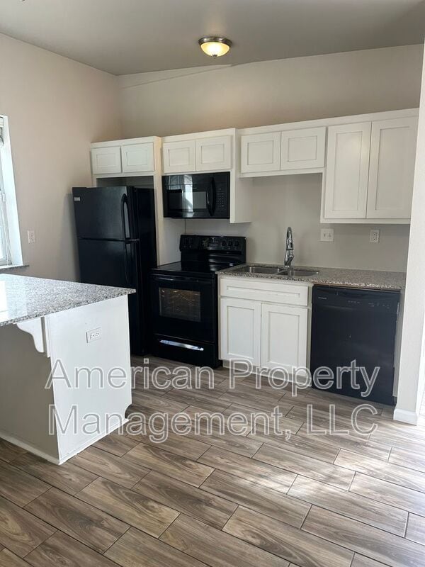 Photo - 611 S 51st W Ave