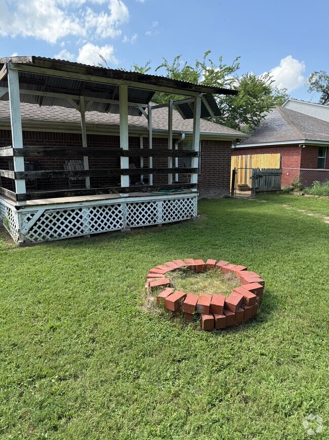 Building Photo - 1312 Bagby Ave Rental