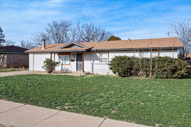 Photo - Fully Furnished Rental!!