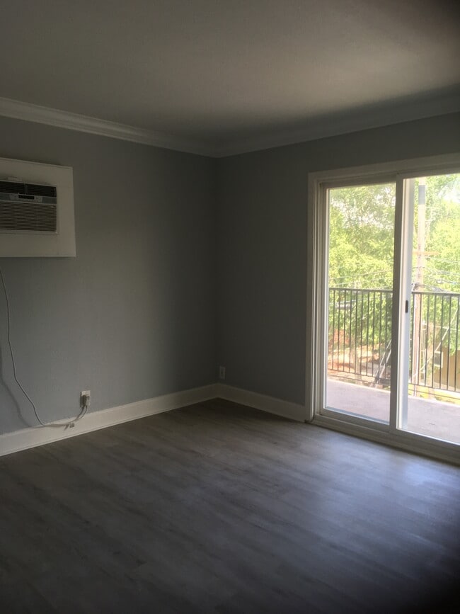 Photo - 1743 Carmel Dr Unidad 1