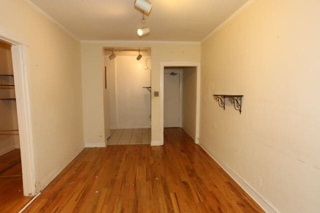 Photo - 516 W Melrose St Unit 113