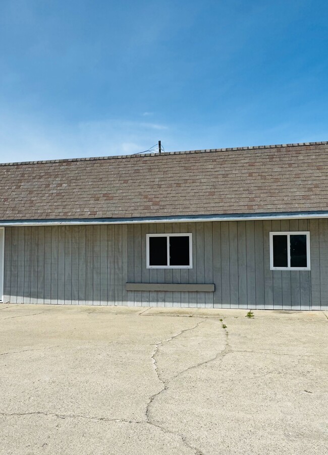Downtown Oscoda Rental - Downtown Oscoda Rental