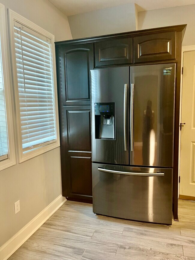 Photo - 159 Shawmut St Unidad 160 Shawmut st Fall River