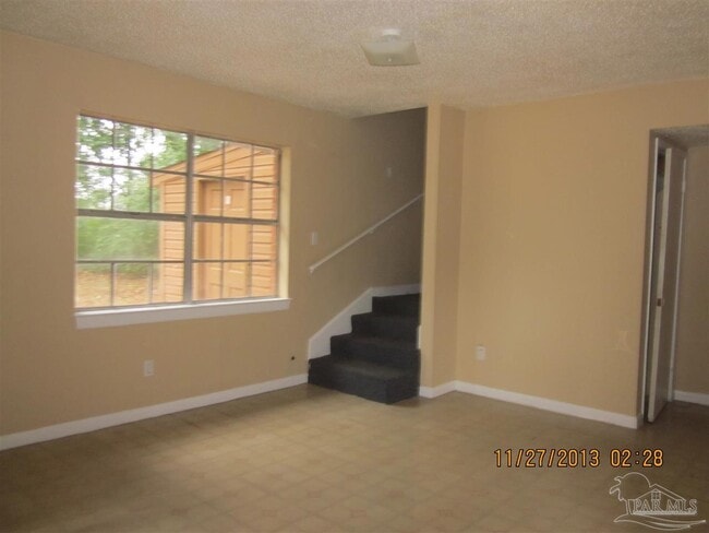 1200 Lake Dr