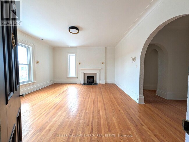 Photo - 35 King St Unité 3